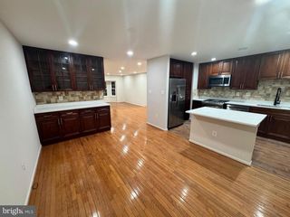 14024 ADOLPHUS DR, Centreville, VA 20121