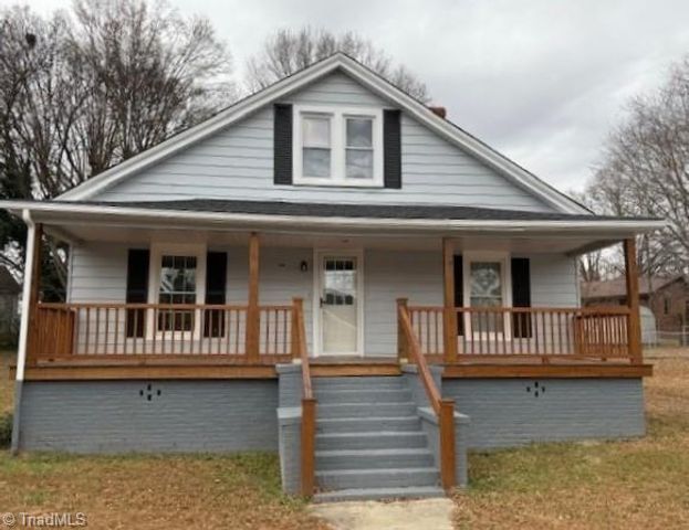 609 Morehead Street, Eden, NC 27288