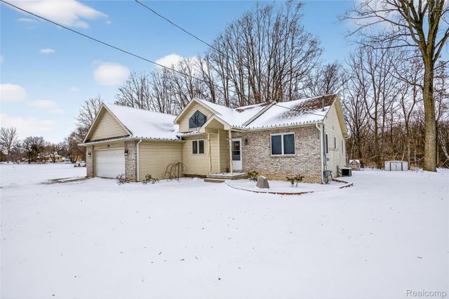 14101 Tuscola Road, Vienna Charter Township, MI 48420