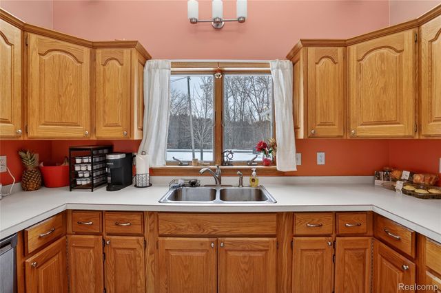 14101 Tuscola Road, Vienna Charter Township, MI 48420