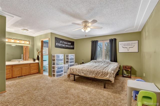 14101 Tuscola Road, Vienna Charter Township, MI 48420