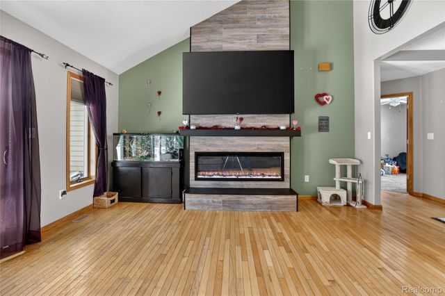 14101 Tuscola Road, Vienna Charter Township, MI 48420