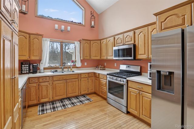 14101 Tuscola Road, Vienna Charter Township, MI 48420