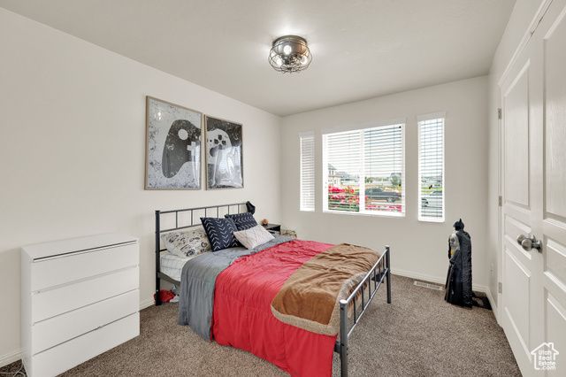 3348 W 2300 N, Clinton, UT 84015
