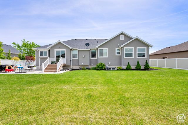 3348 W 2300 N, Clinton, UT 84015