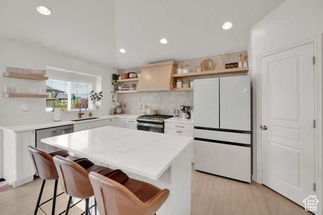 3348 W 2300 N, Clinton, UT 84015