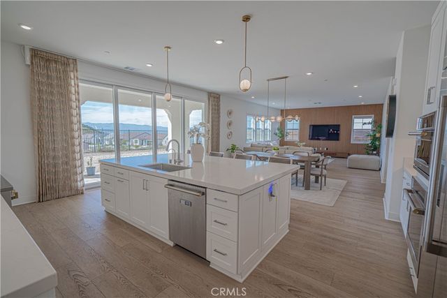 24372 Calle La Roca, Valencia, CA 91354