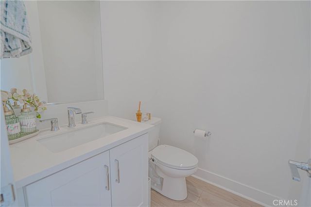 24372 Calle La Roca, Valencia, CA 91354