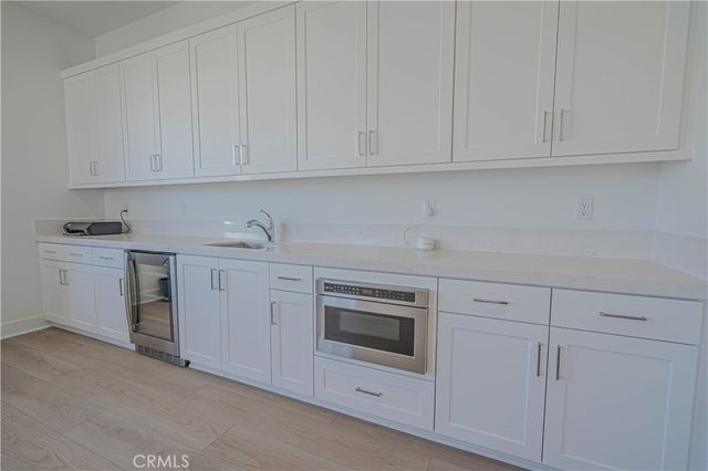 24372 Calle La Roca, Valencia, CA 91354