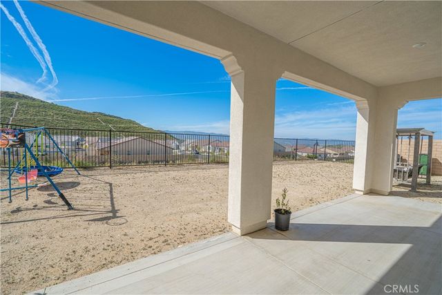 24372 Calle La Roca, Valencia, CA 91354