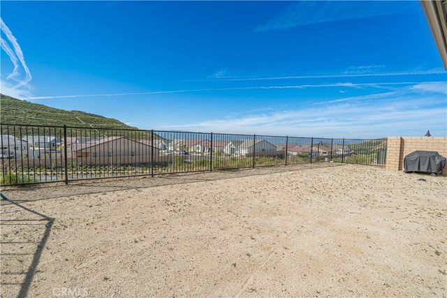 24372 Calle La Roca, Valencia, CA 91354