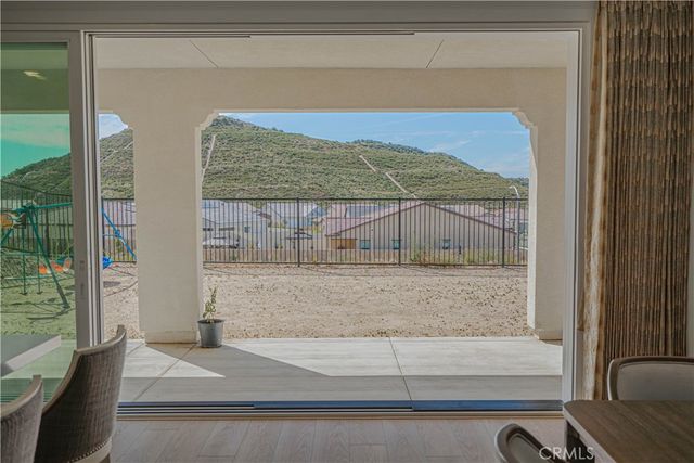 24372 Calle La Roca, Valencia, CA 91354