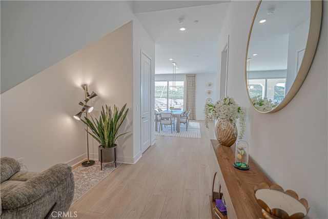 24372 Calle La Roca, Valencia, CA 91354