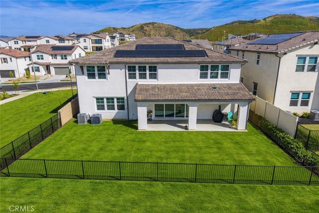 24372 Calle La Roca, Valencia, CA 91354