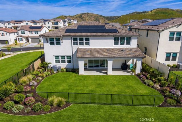 24372 Calle La Roca, Valencia, CA 91354