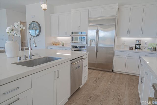 24372 Calle La Roca, Valencia, CA 91354