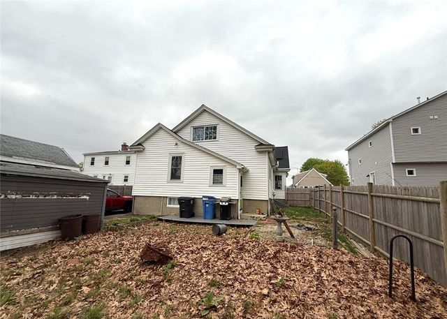 32 Hopkins Terrace, Cumberland, RI 02864