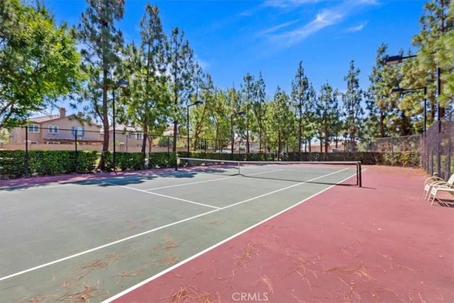 15723 Parkhouse 19, Fontana, CA 92336