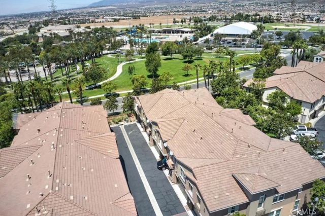 15723 Parkhouse 19, Fontana, CA 92336