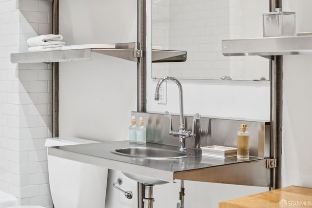 245 5th Street 105, San Francisco, CA 94103