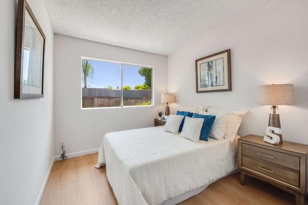Image 14 of property listing at 2403 Ridgeglen Way, San Jose, CA 95133