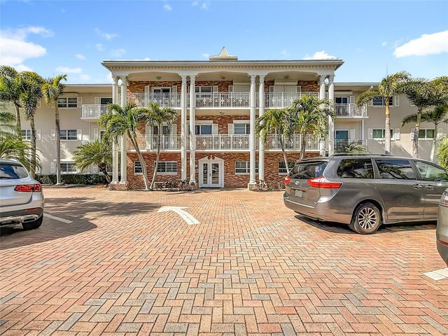 1198 Hillsboro Mile 334, Hillsboro Beach, FL 33062