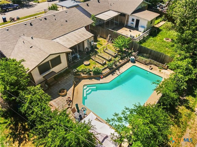 612 S 1st Street, Copperas Cove, TX 76522