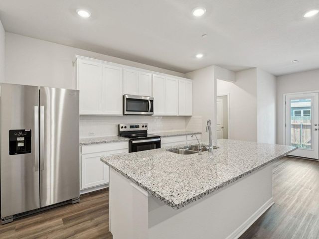 104 Calcite RD 2, Kyle, TX 78640