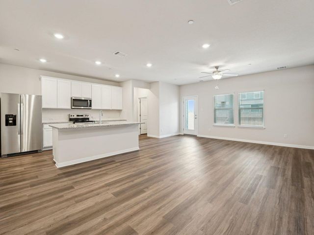 104 Calcite RD 2, Kyle, TX 78640