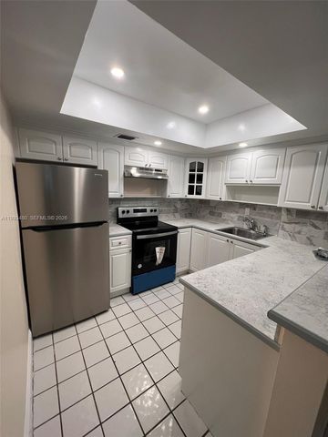 2605 NW 47th Ter 103, Lauderdale Lakes, FL 33313