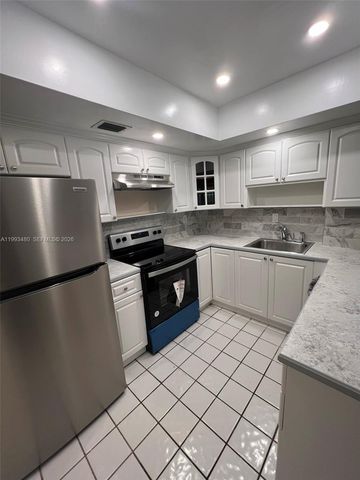 2605 NW 47th Ter 103, Lauderdale Lakes, FL 33313