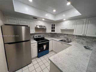 2605 NW 47th Ter 103, Lauderdale Lakes, FL 33313