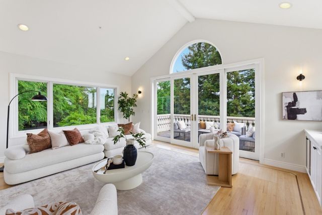 40 Kataoka Court, Redwood City, CA 94062