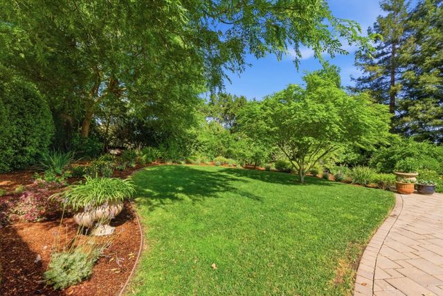 40 Kataoka Court, Redwood City, CA 94062