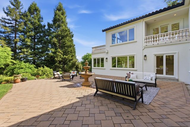 40 Kataoka Court, Redwood City, CA 94062