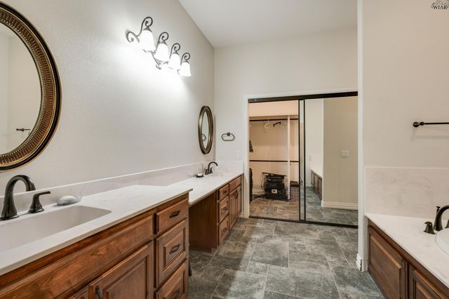 8 GILBERT ROAD, Burkburnett, TX 76354