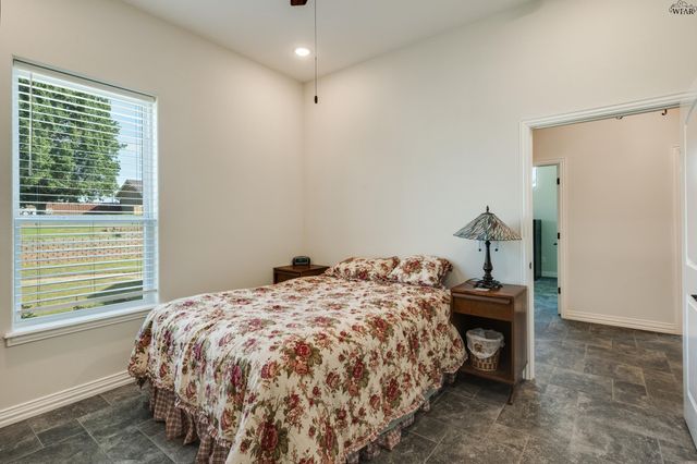 8 GILBERT ROAD, Burkburnett, TX 76354