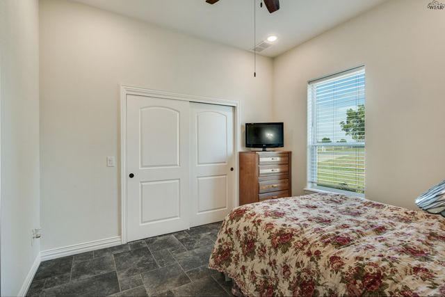 8 GILBERT ROAD, Burkburnett, TX 76354