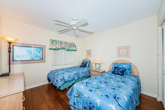 6105 BAHIA DEL MAR CIRCLE 382, St Petersburg, FL 33715