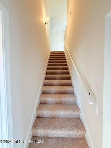 6104 Hickory Point Drive, Walls, MS 38680