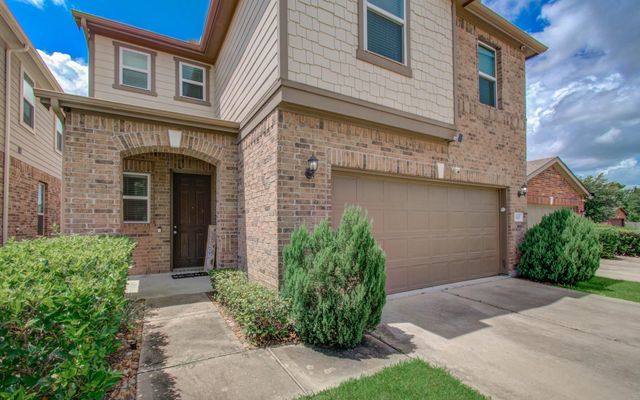 16323 Placewood Court, Houston, TX 77084