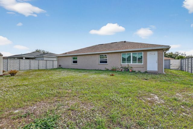 557 SW Halkell Avenue, Port St. Lucie, Port St Lucie, FL 34953