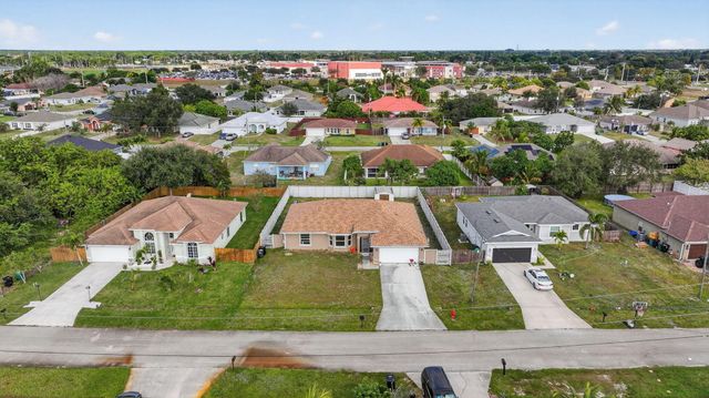 557 SW Halkell Avenue, Port St. Lucie, Port St Lucie, FL 34953