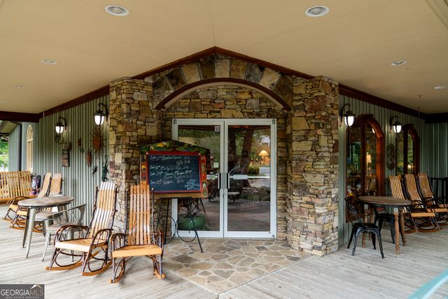 9975 BALL GROUND Highway, Ball Ground, GA 30107