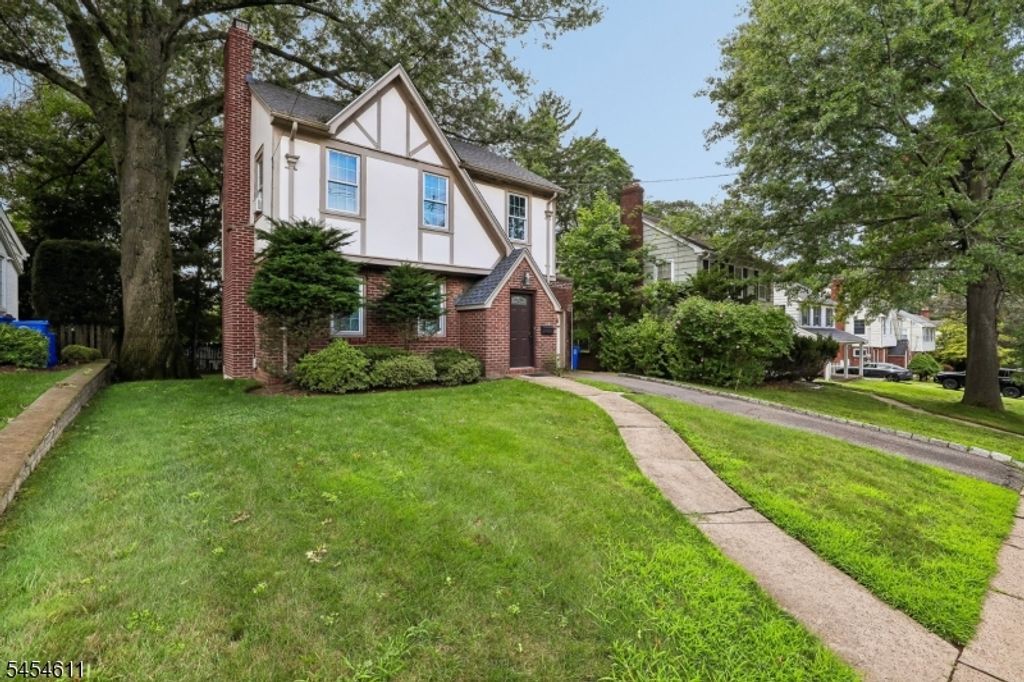 22 Elm St, Tenafly Boro, NJ 07670 — photo 4