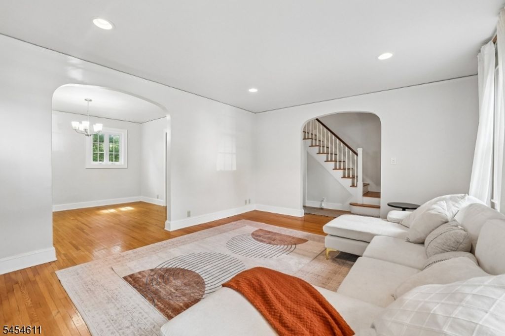 22 Elm St, Tenafly Boro, NJ 07670 — photo 5