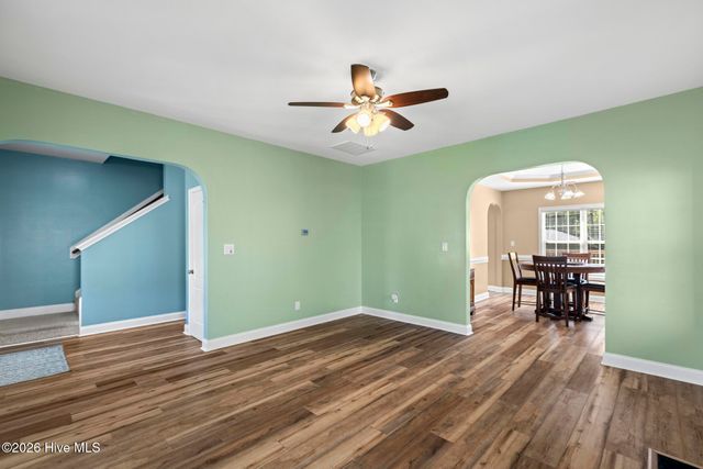 220 Gelynda Court, Holly Ridge, NC 28445