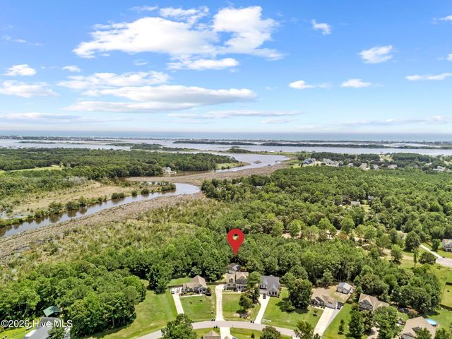 220 Gelynda Court, Holly Ridge, NC 28445
