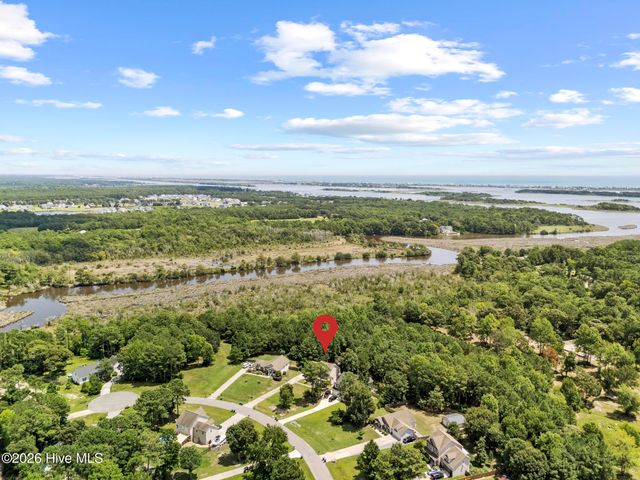 220 Gelynda Court, Holly Ridge, NC 28445