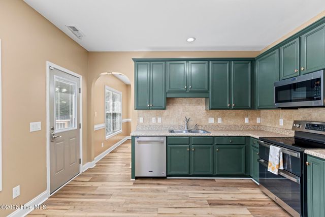 220 Gelynda Court, Holly Ridge, NC 28445